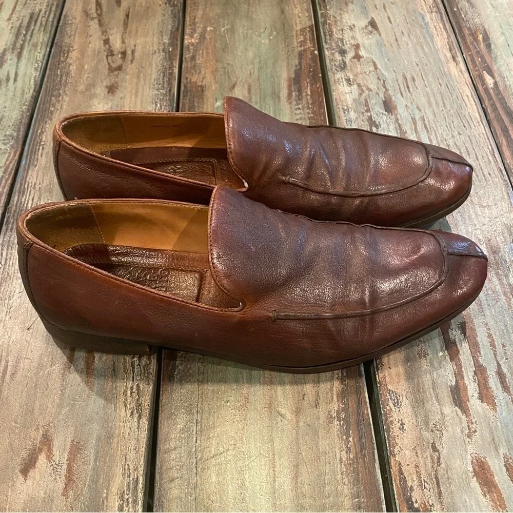 Vince Camuto Ennah Mens Loafers Brown Leather Shoes, Heel Drag, Size 9 Embossed